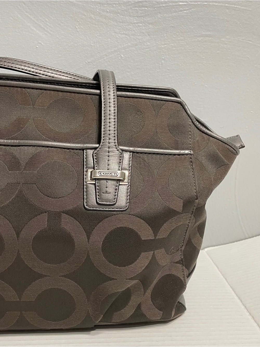 Signature COACH Taylor Op Art Alexis Carry-All Tote Bag F25501 - Picture 3 of 16